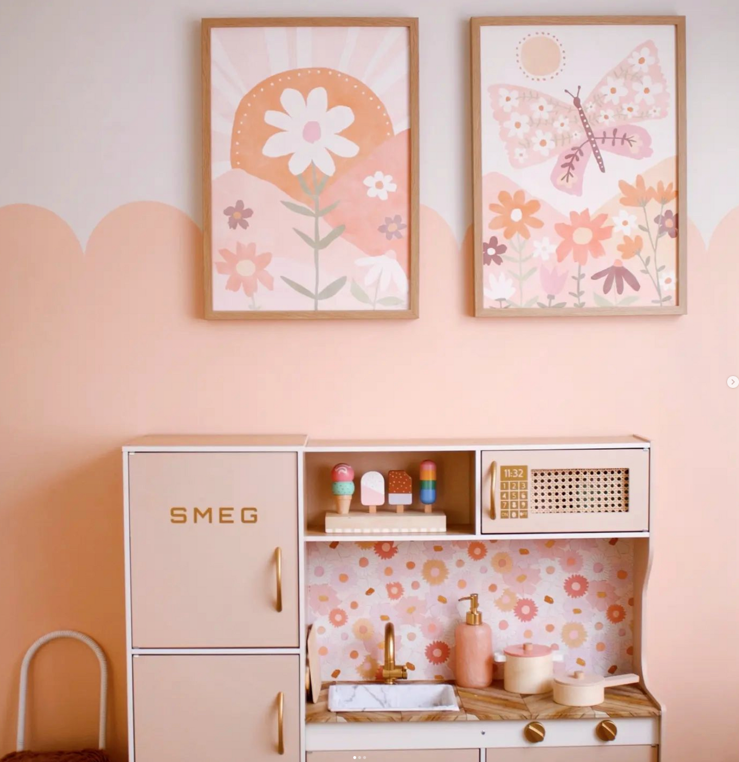 Pip+Phee Daisy Butterfly Art Print - Dusty Peach